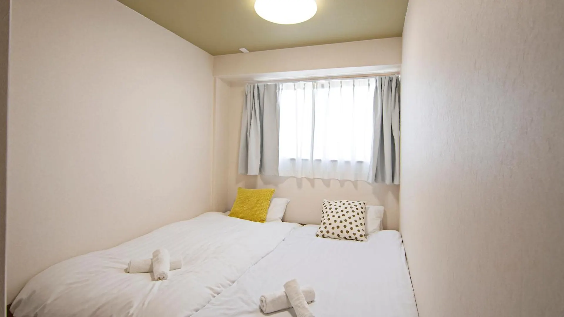 Appartamento ＠Home天下茶屋３f〜駅まで徒歩5分・最大6人・グループ旅行最適＊浴室＋トイレ＋洗面所＊2 Osaka